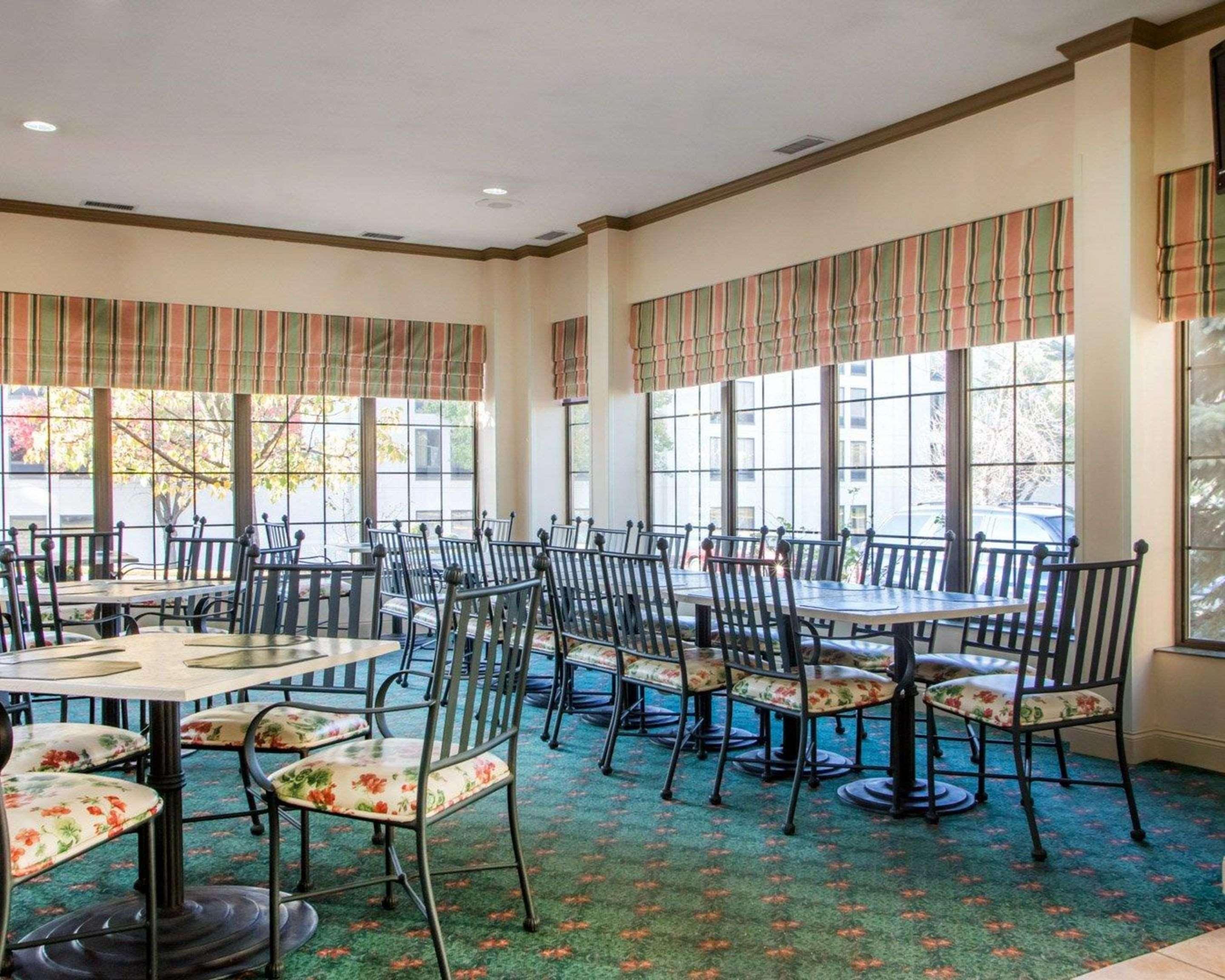 La Quinta Inn & Suites By Wyndham South Holland Exteriér fotografie
