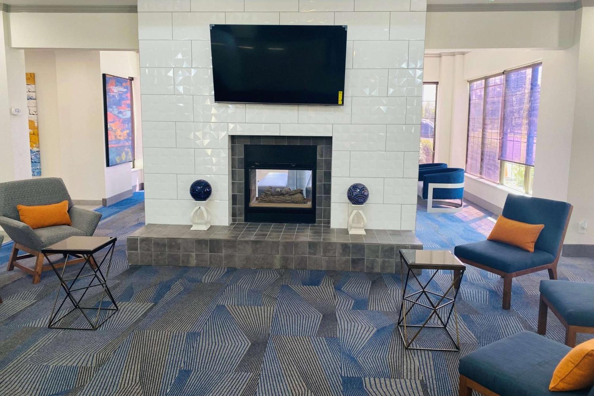 La Quinta Inn & Suites By Wyndham South Holland Exteriér fotografie